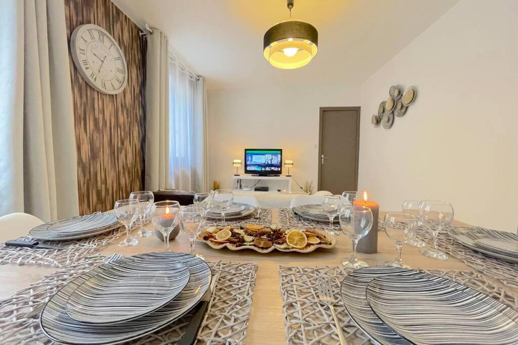 La Forgette - Netflix - Ps4 - Cosy Holiday home